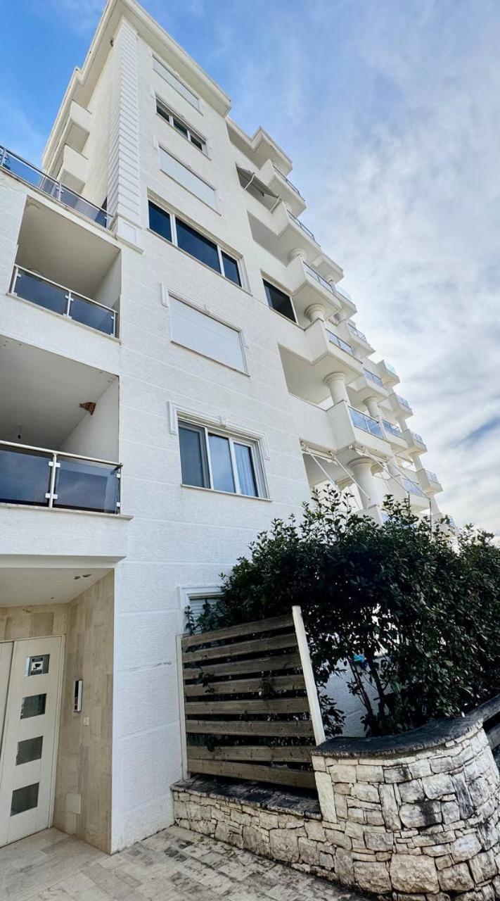 White Sea View Residence Σαράντα Εξωτερικό φωτογραφία